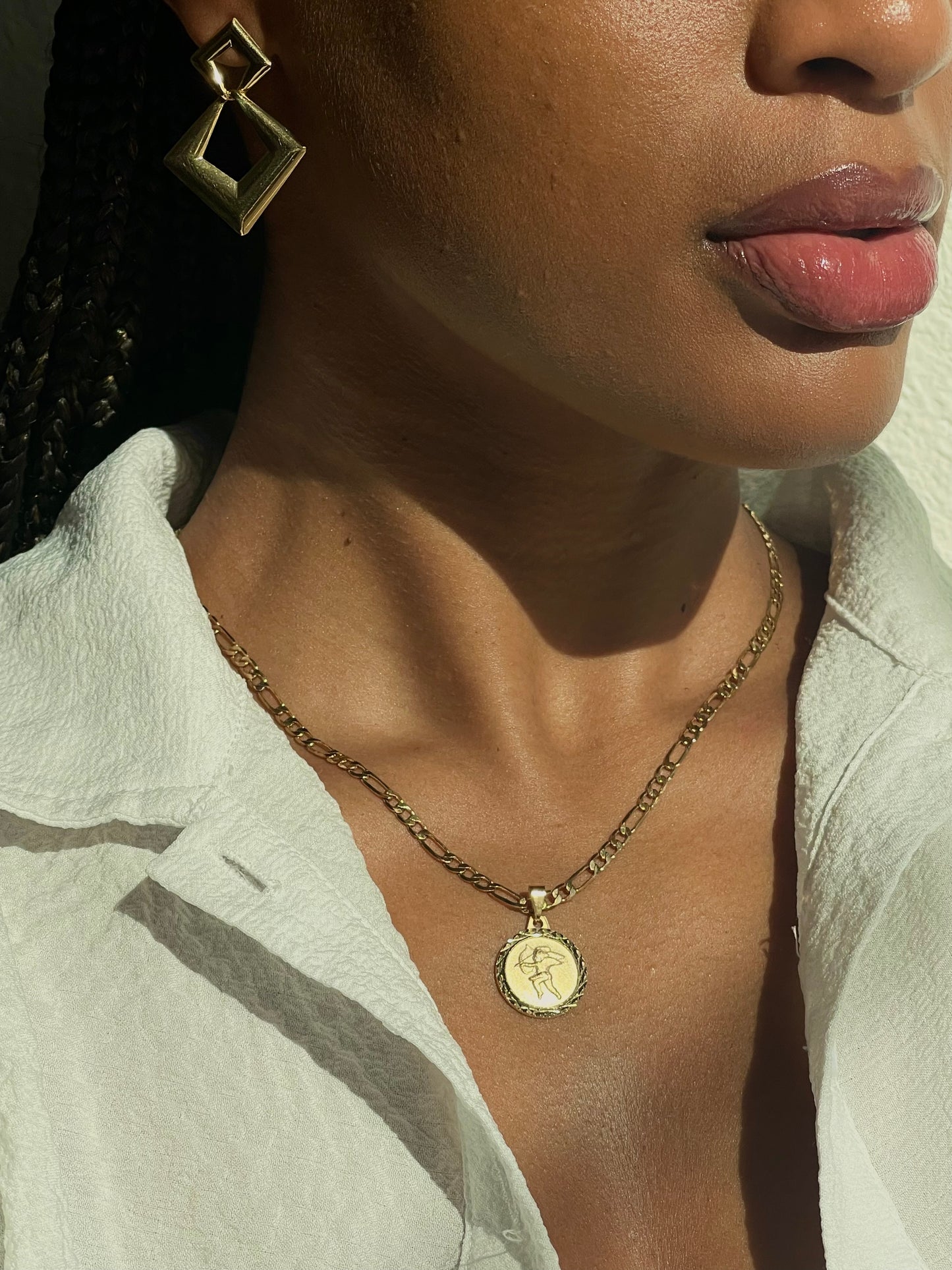 classic figaro chain